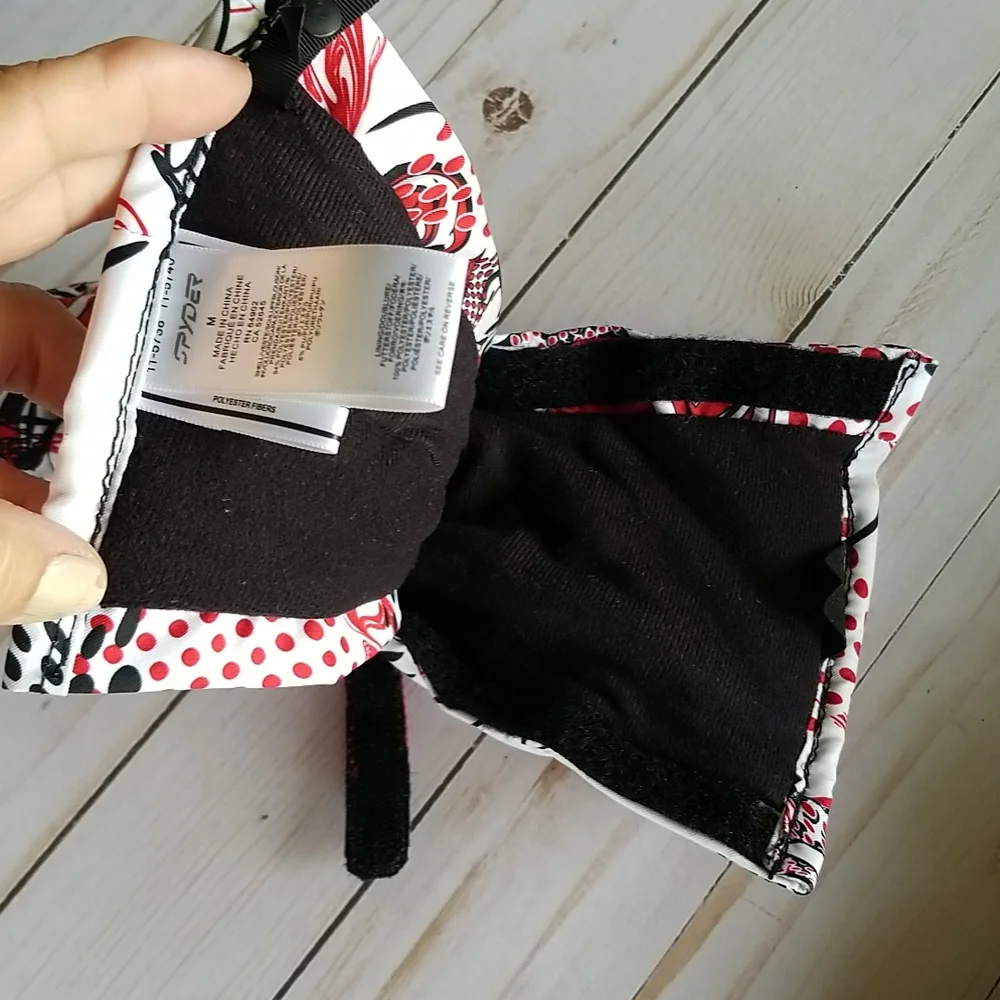 Spyder snow gloves youth size med‎